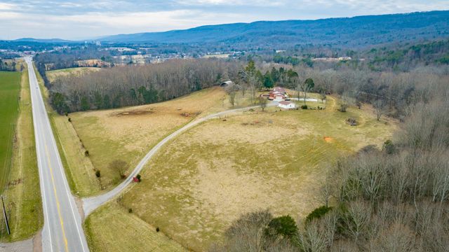 37803 U.S. 127, Pikeville, TN 37367