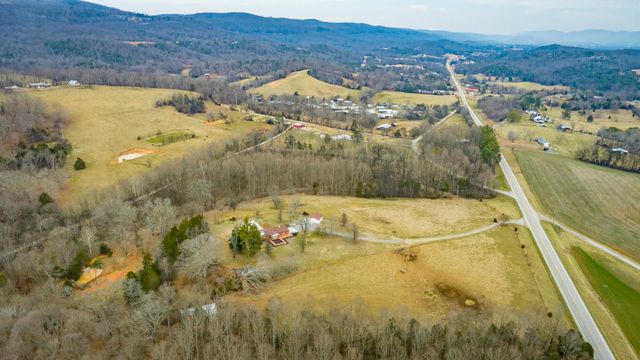 37803 U.S. 127, Pikeville, TN 37367