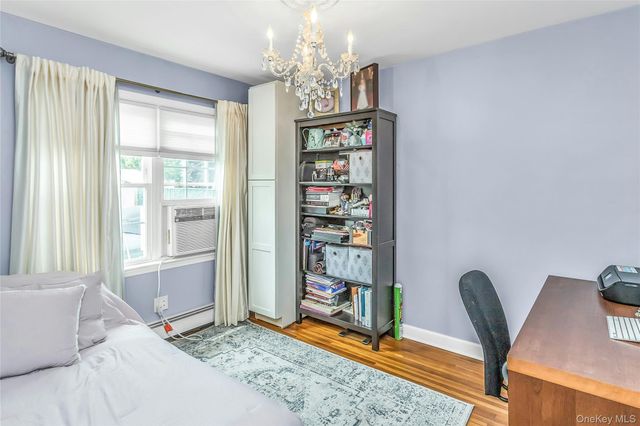 178 Guildford Court, West Hempstead, NY 11552