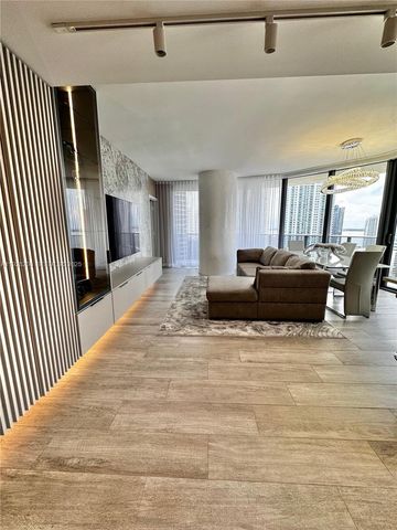 45 SW 9th St 2303, Miami, FL 33130