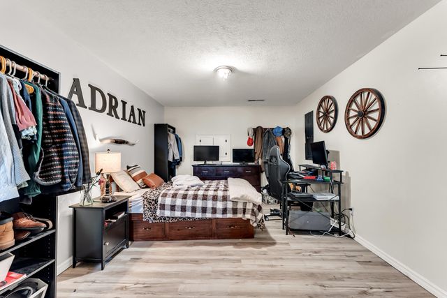 3427 S Ashley Court, Springfield, MO 65809