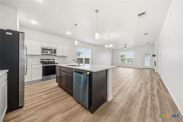 1215 Victory Ranch Trail, Killeen, TX 76549