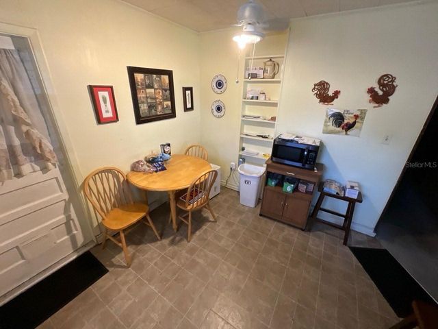 9004 W CLUSTER AVENUE, Tampa, FL 33615