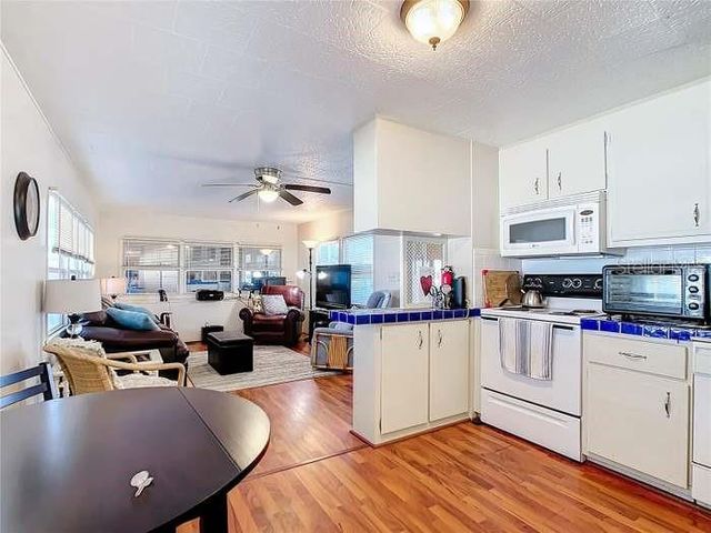 2331 BELLEAIR ROAD 116, Clearwater, FL 33764
