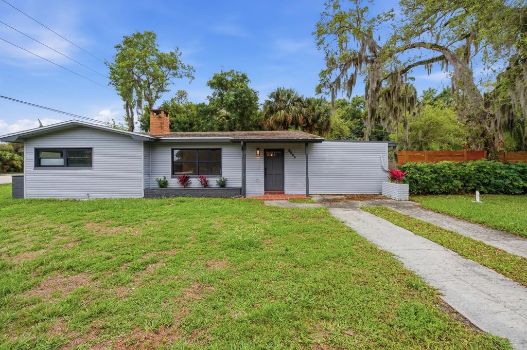 2529 Rainbow Drive, Fort Pierce, FL 34981