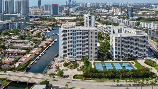 2500 Parkview Dr 1914, Hallandale Beach, FL 33009