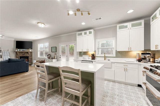 6667 Rivergreen Road, Flowery Branch, GA 30542