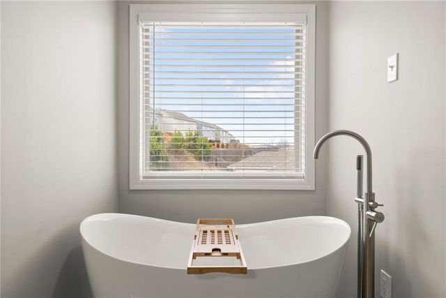 6667 Rivergreen Road, Flowery Branch, GA 30542