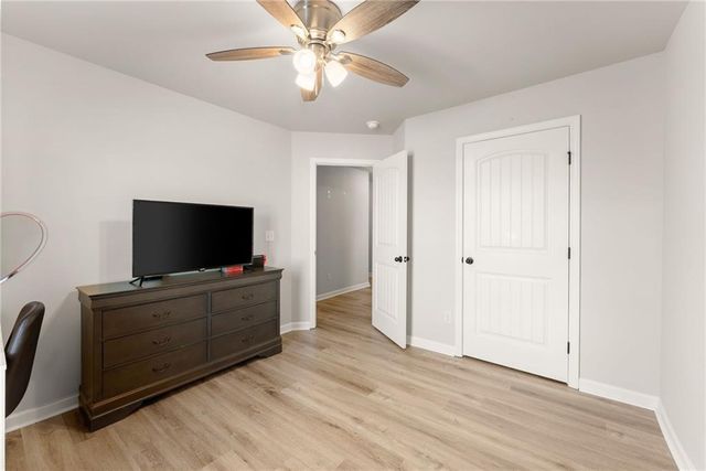 6667 Rivergreen Road, Flowery Branch, GA 30542