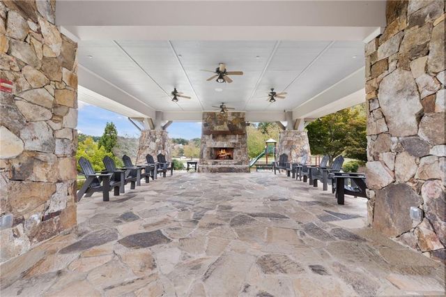 6667 Rivergreen Road, Flowery Branch, GA 30542