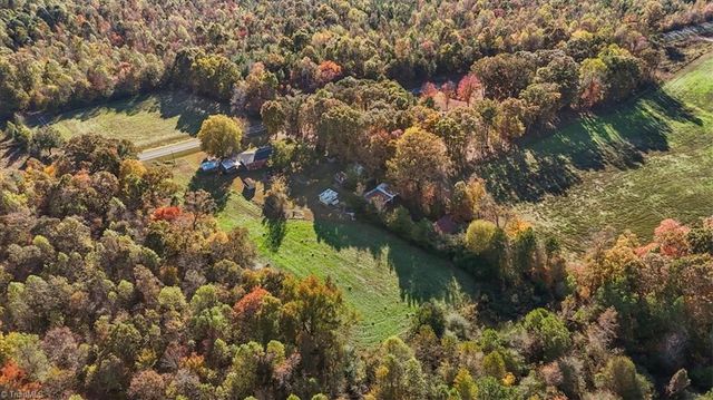 612 Reeder Road, Seagrove, NC 27341