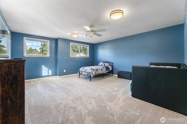 24213 41st Avenue E, Spanaway, WA 98387