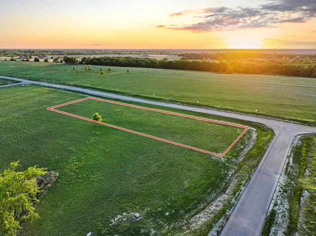 210 Diamond Point, Dodd City, TX 75438