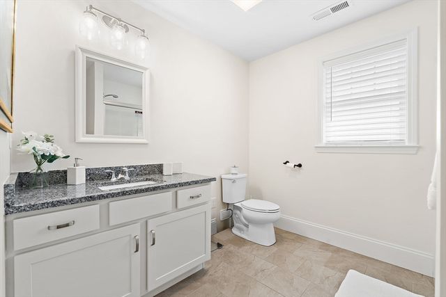 13 Cleary Cir 13, Norfolk, MA 02056