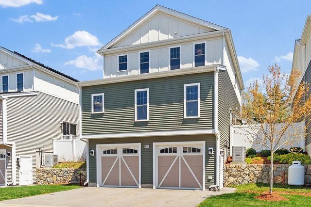 13 Cleary Cir 13, Norfolk, MA 02056
