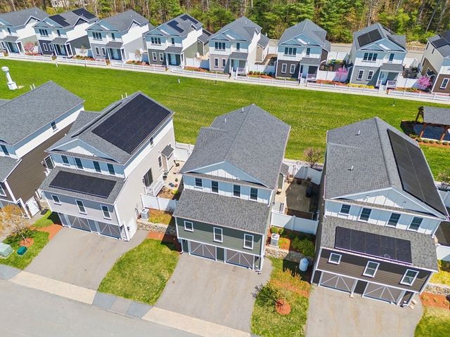13 Cleary Cir 13, Norfolk, MA 02056