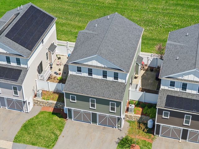 13 Cleary Cir 13, Norfolk, MA 02056