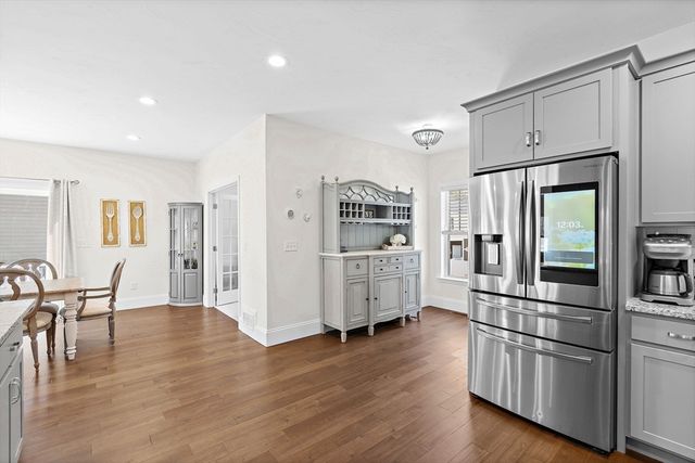13 Cleary Cir 13, Norfolk, MA 02056
