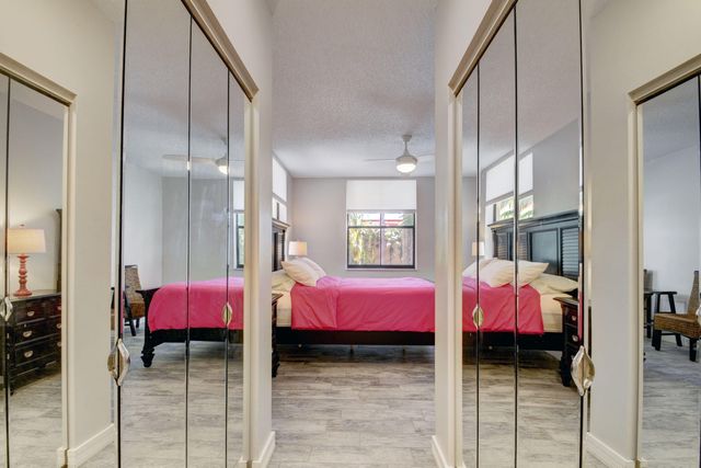 720 S Sapodilla Avenue 208, West Palm Beach, FL 33401