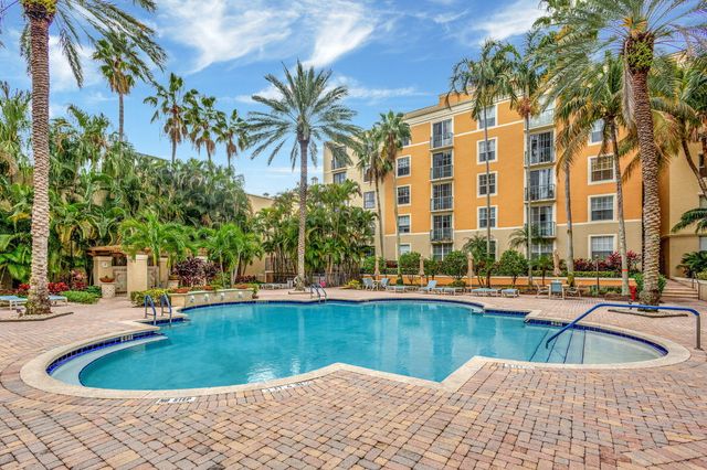 720 S Sapodilla Avenue 208, West Palm Beach, FL 33401