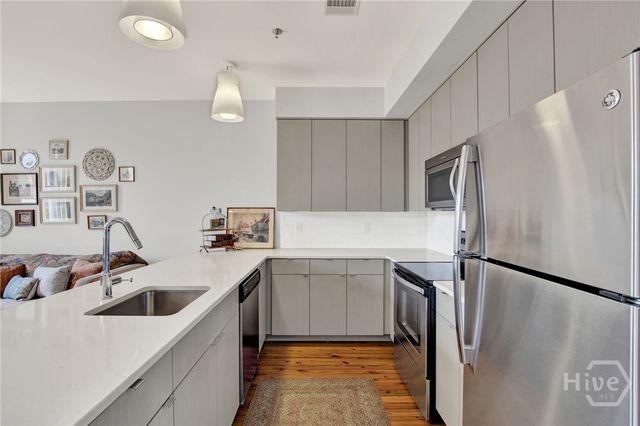 310 W Broughton Street 3002, Savannah, GA 31401