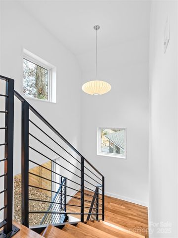 173 Houston Place, Asheville, NC 28801