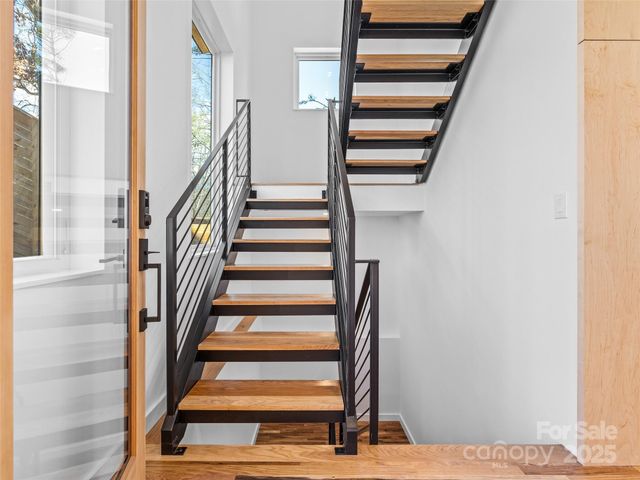 173 Houston Place, Asheville, NC 28801