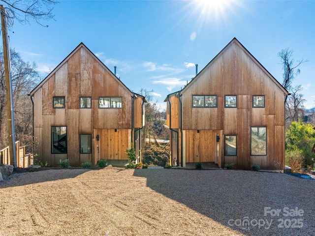 173 Houston Place, Asheville, NC 28801