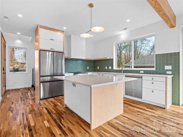 173 Houston Place, Asheville, NC 28801