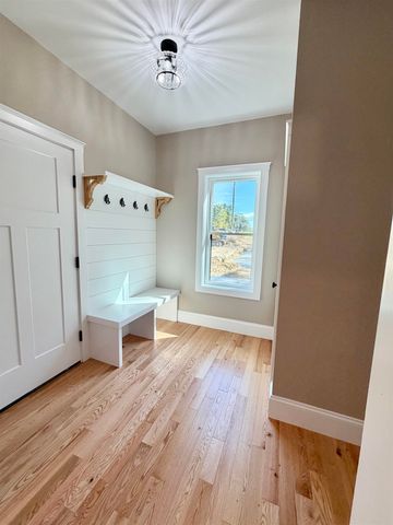 52 Luke's Way, Plaistow, NH 03865