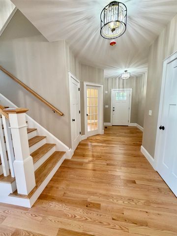 52 Luke's Way, Plaistow, NH 03865