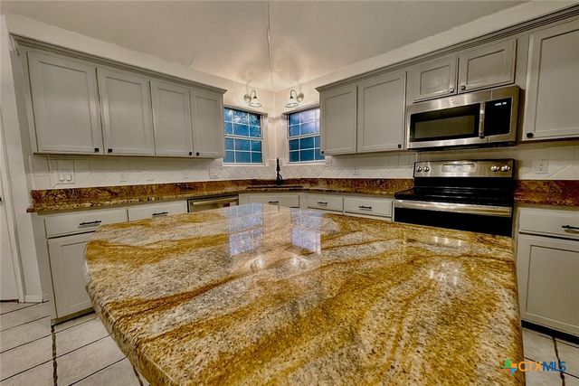 1814 Indian Camp Trail, Copperas Cove, TX 76522