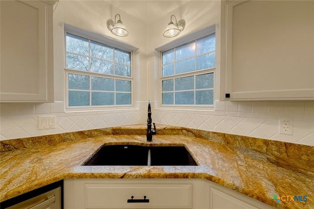 1814 Indian Camp Trail, Copperas Cove, TX 76522