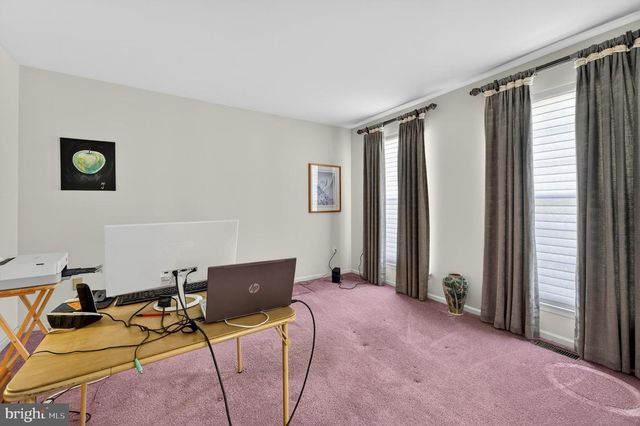 13 CATTELL DR, Sicklerville, NJ 08081