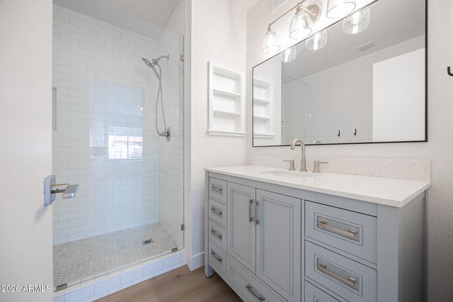 2910 W MARCONI Avenue 117, Phoenix, AZ 85053