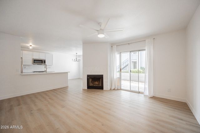 2910 W MARCONI Avenue 117, Phoenix, AZ 85053
