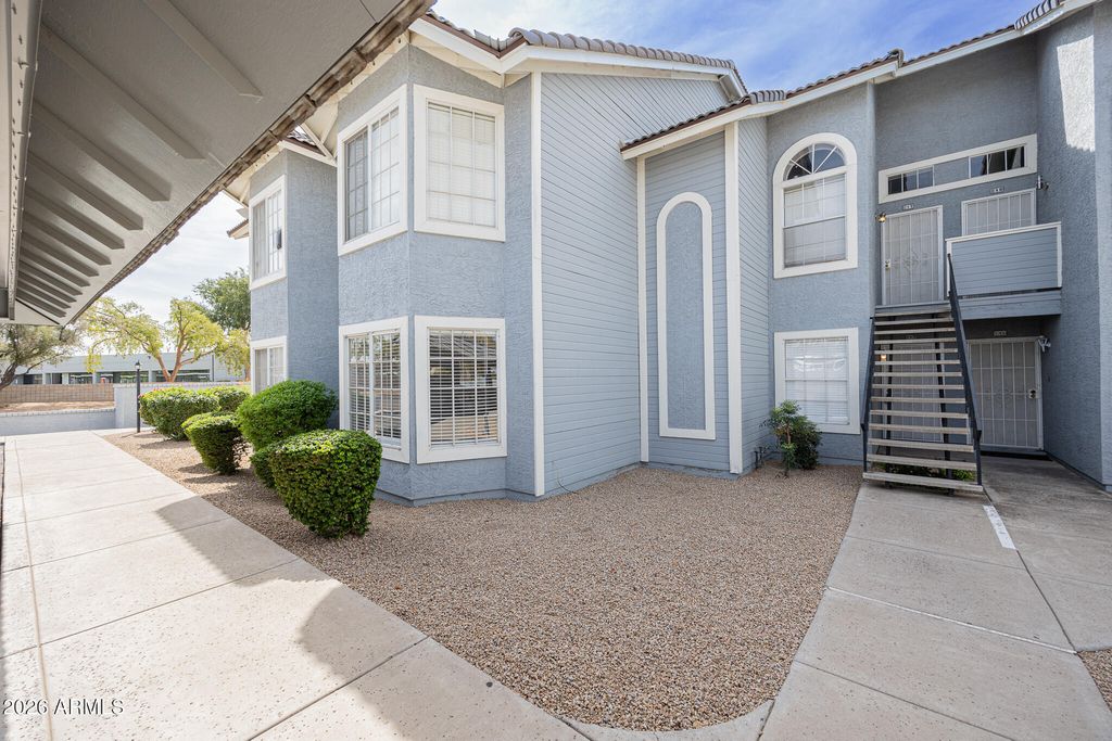2910 W MARCONI Avenue 117, Phoenix, AZ 85053