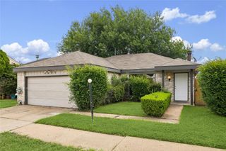 6527 Briar Glade Drive, Houston, TX 77072