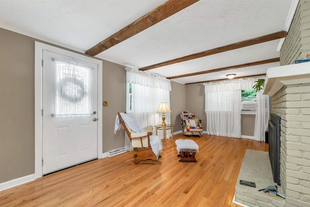 10 Masquanipi Drive, Antrim, NH 03440