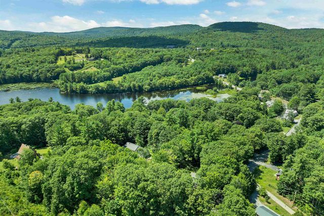 10 Masquanipi Drive, Antrim, NH 03440