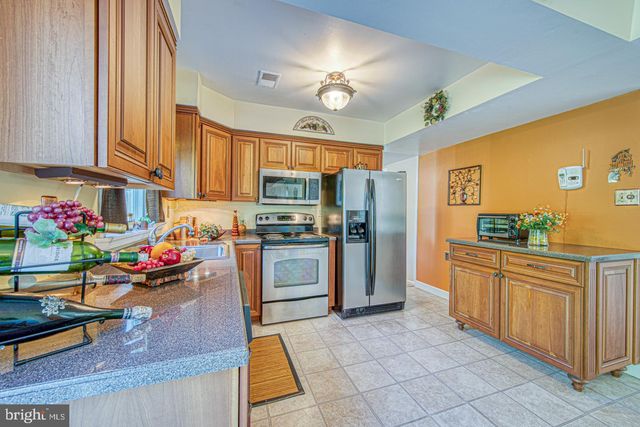 203 HAZEL RIDGE DR, Wilmington, DE 19810