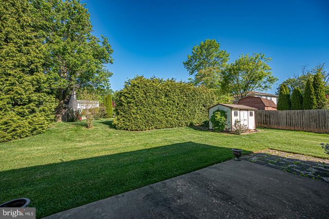 203 HAZEL RIDGE DR, Wilmington, DE 19810