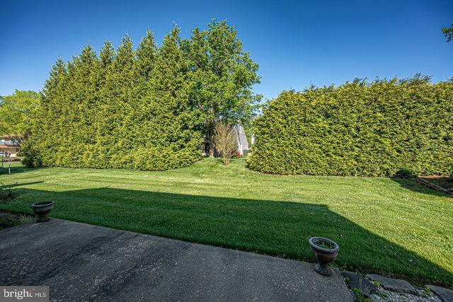 203 HAZEL RIDGE DR, Wilmington, DE 19810