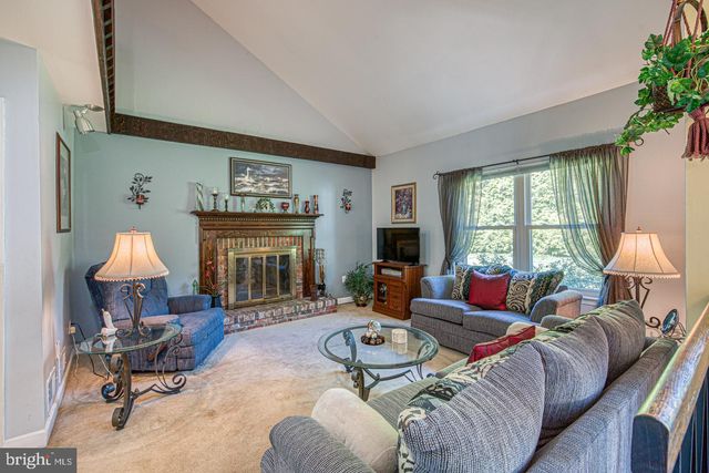 203 HAZEL RIDGE DR, Wilmington, DE 19810