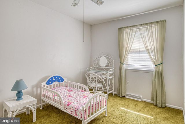 203 HAZEL RIDGE DR, Wilmington, DE 19810