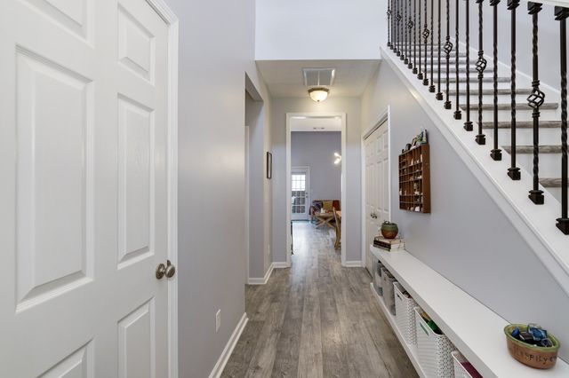 302 Villa Cir, Lebanon, TN 37090