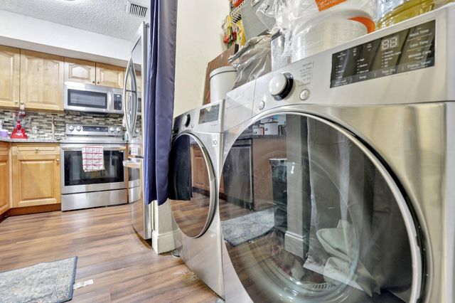 7208 Sportsman Drive, North Lauderdale, FL 33068