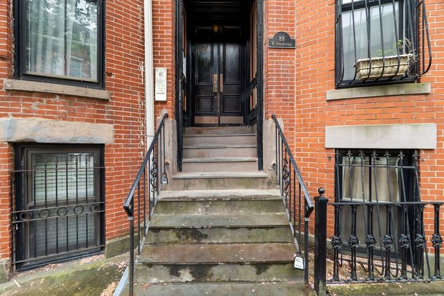 88 W Springfield St 3, Boston, MA 02118