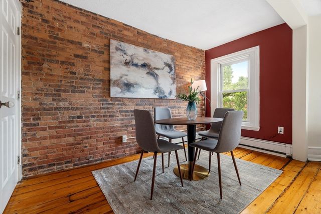 88 W Springfield St 3, Boston, MA 02118