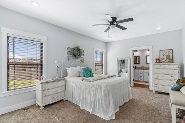 1103 S Brooks Avenue, Ozark, MO 65721